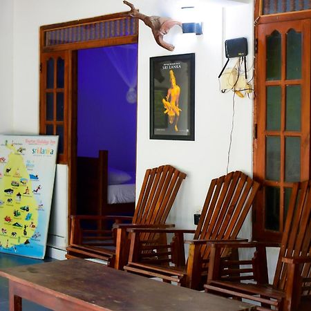 Tourist Holiday Inn Dambulla Exterior foto